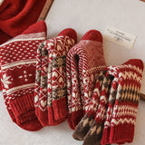 Thick Wool Red Crew Socks for Winter_CWMS03295