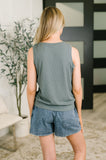 Making Moves Relaxed Tank