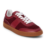 Quincy Low-Top Sneaker